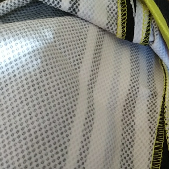 Madison Studio 10 Capris - Picture 4 of 4